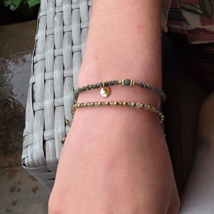 zestaw bransoletek sznurkowa i z kamienia apatyt kolor oliwkowy