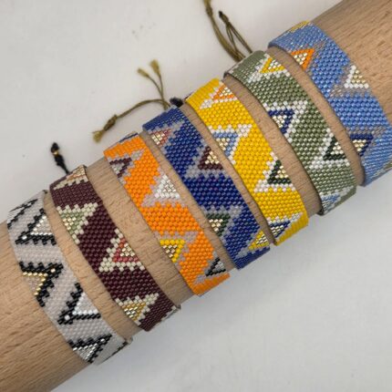 kolorowe bransoletki z koralików szklanych Miyuki